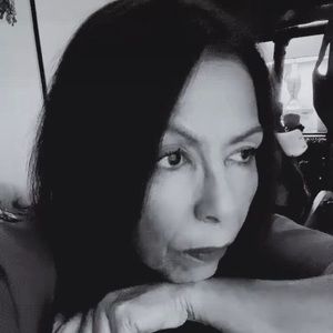 Meet your Posher, Linda